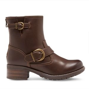 Brown Ankle Boot Eastland Ada  size 7M